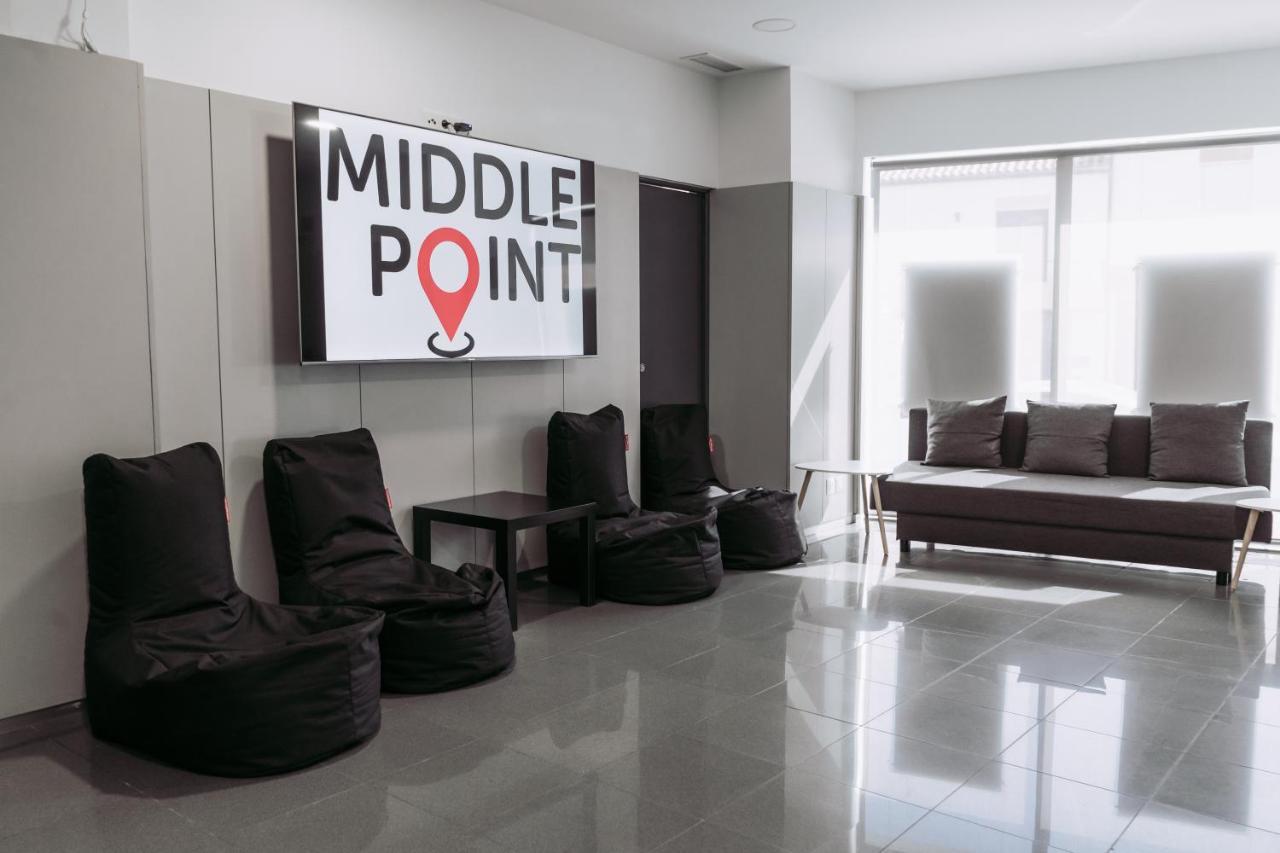 Hostel Middle Point Sardoal Exterior foto